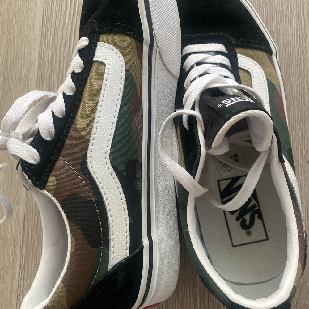 Vans Kno SCool Green/Brown Camouflage Sneakers sz 6.5 worn once